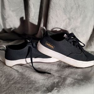 🚨REDUCED!! Casual fun sneaks!